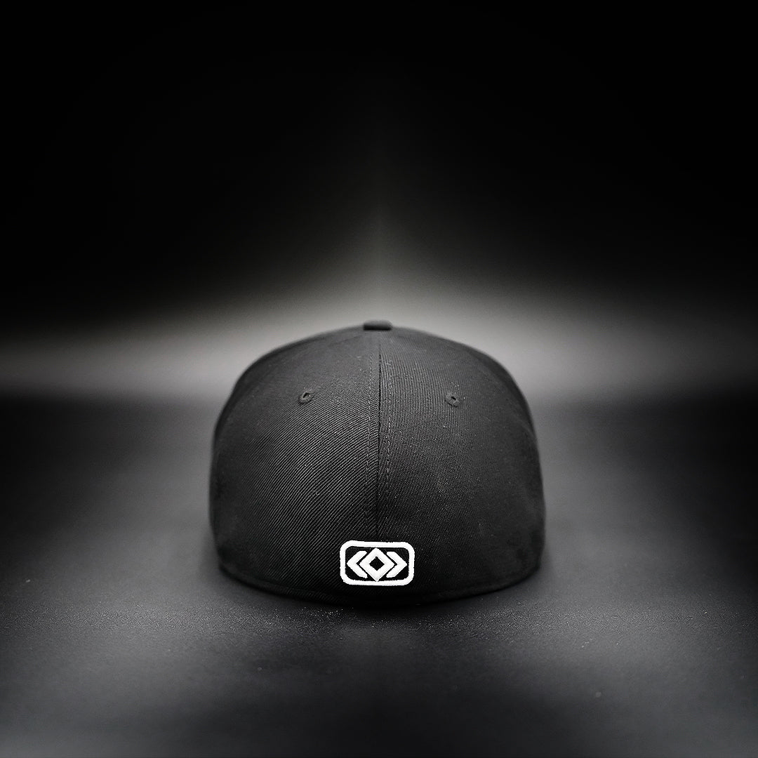 BEKIND7 Cap